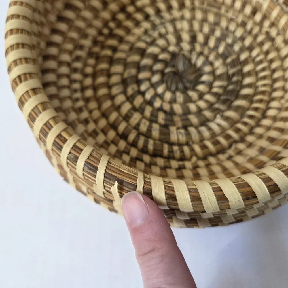 South Carolina Sweetgrass Gullah Basket 7" Round Catch All Handmade - Picture 14 of 14